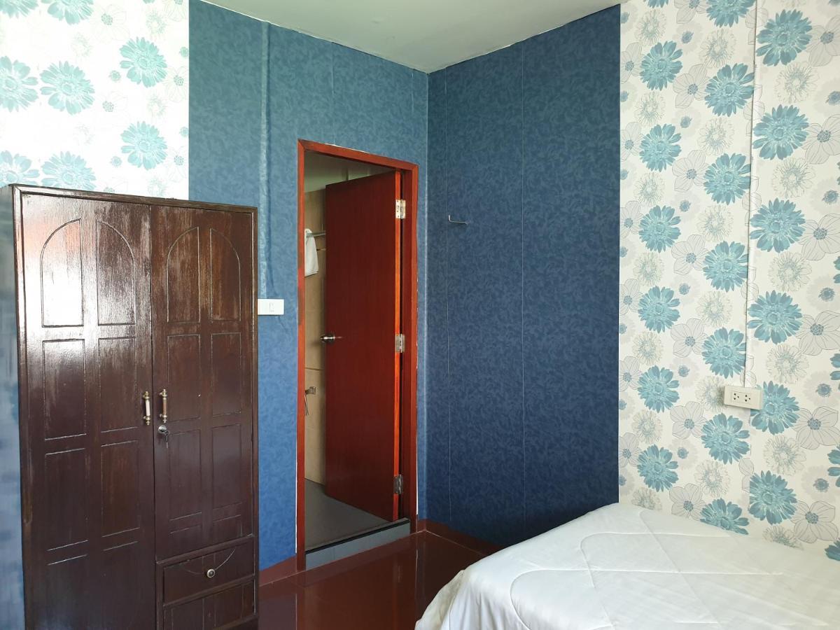 Room For You Банкок Екстериор снимка