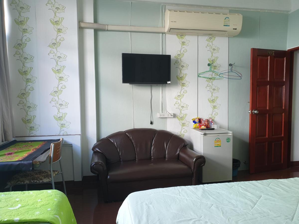 Room For You Банкок Екстериор снимка