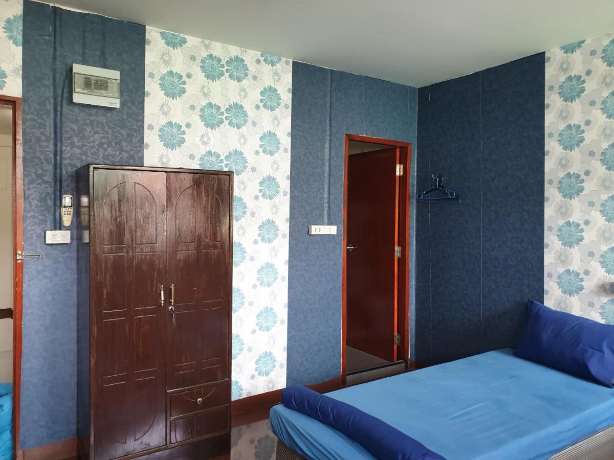 Room For You Банкок Екстериор снимка